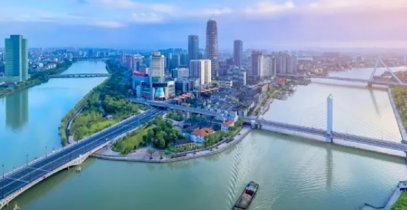 落戶(hù)寧波，她剛剛融資10億